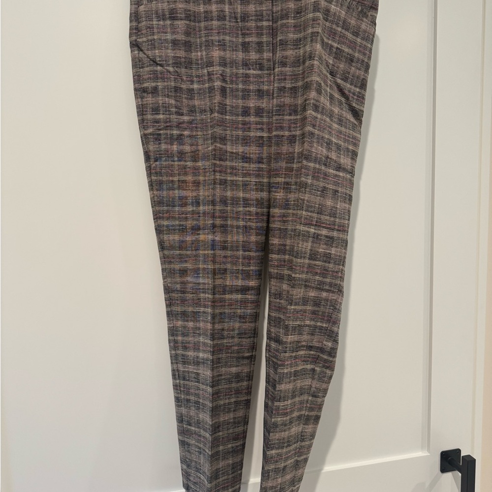 White House Black Market Black and Madder Red plaid design Skinny Ankle Pants